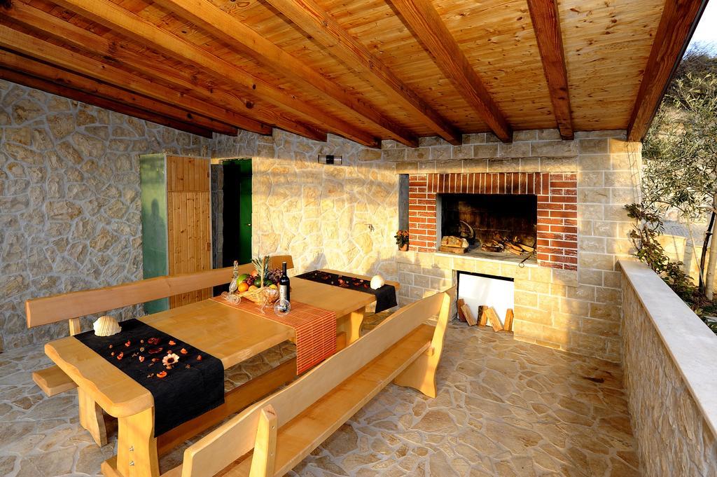 Holiday Home Mirna Vala Sevid Zewnętrze zdjęcie