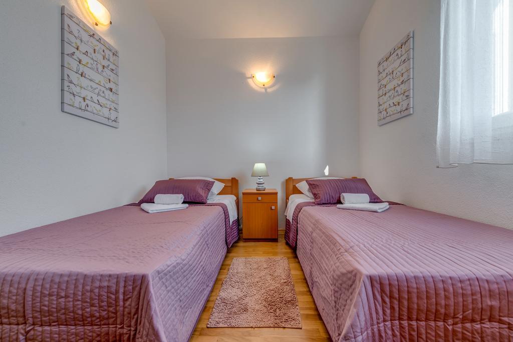 Holiday Home Mirna Vala Sevid Zewnętrze zdjęcie