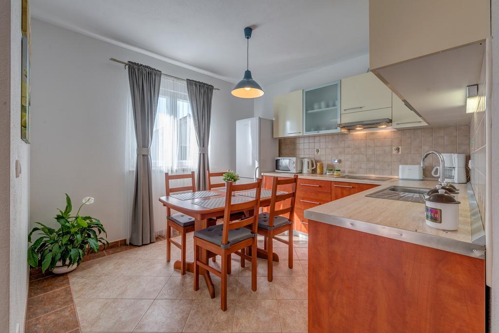 Holiday Home Mirna Vala Sevid Zewnętrze zdjęcie